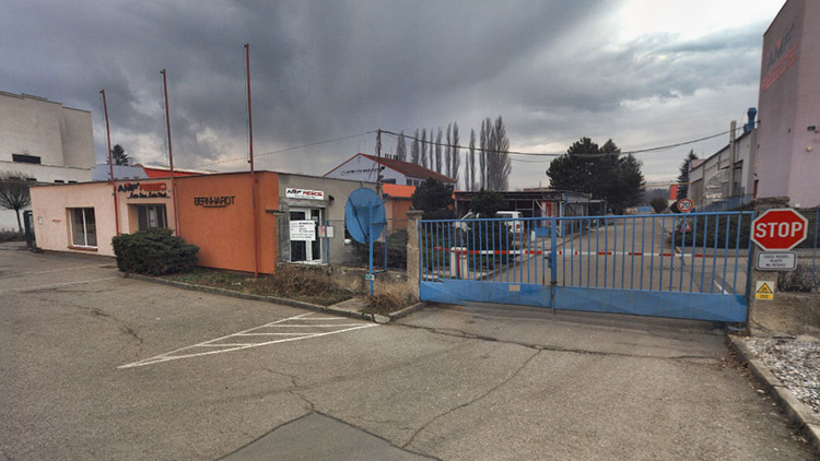 Bývalá Minerva vyhlásila bankrot,  dluží přes 62 milionů korun!  Co čeká zaměstnance?   