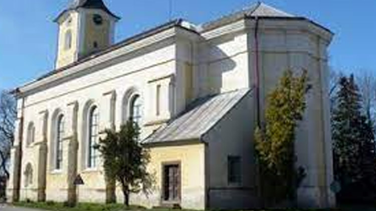 Strašidlení klepe na dveře