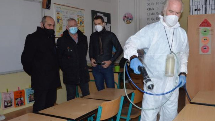 Lavice a židličky projdou analýzou