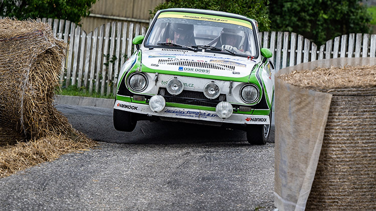 Nejdřív srážka, pak vítězství