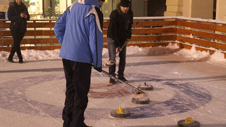 Hanácké curling je znovu tady, tentokrát obsahuje dva turnaje školáků a čtyři kola široké veřejnosti