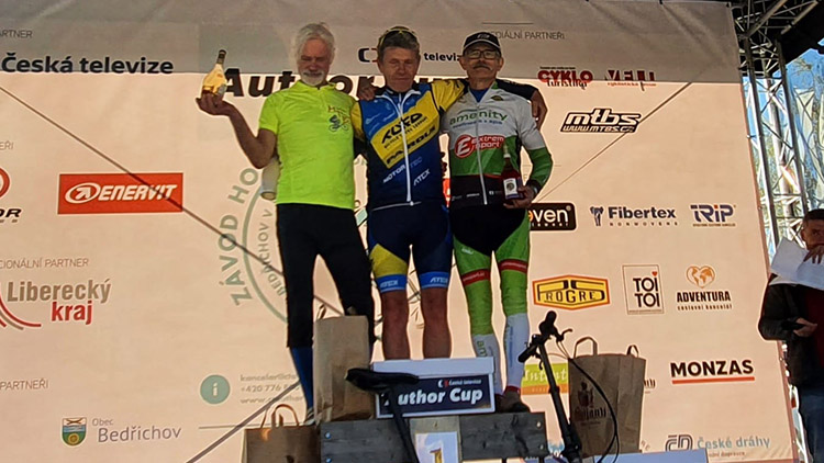 Pavel Kremla ze Skalky vyhrál  v kategorii 60+ ČT Author Cup  na horských kolech v Bedřichově