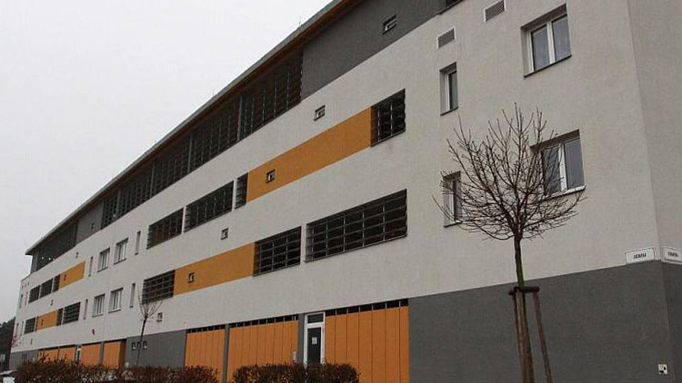 Opravy městských bytů stojí miliony korun