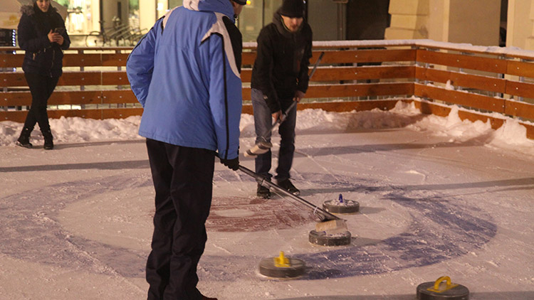 Hanácké curling je znovu tady