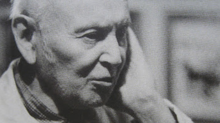 Listopadové pohledy do kronik aneb  od bohoslužby až po obnovu státovědného klubu