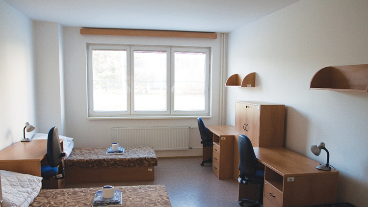 Internát: Dobrý sluha, ale zlý pán?