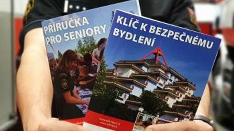 Publikace poradí, jak zvládnout požár nebo velkou vodu