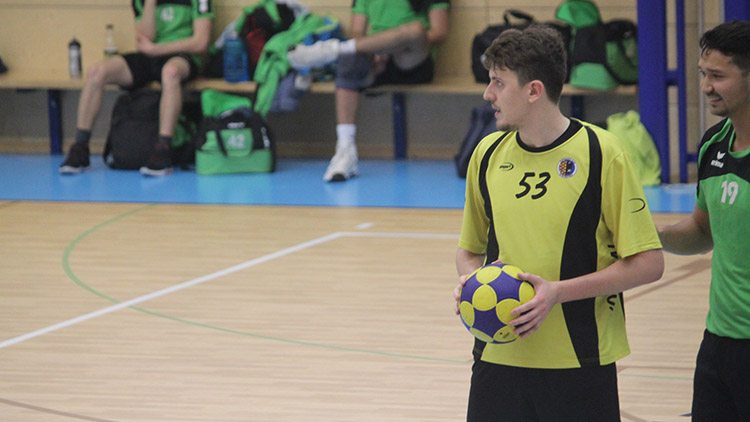 „Odehráli jsme dva zcela odlišné zápasy,“ hlásí Alexandr Vyroubal