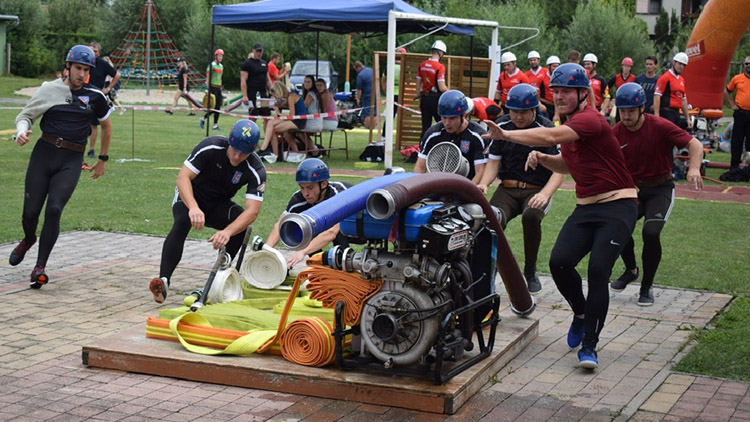 V hasičské velké ceně triumfovali muži z Čelechovic a ženy z Pěnčína