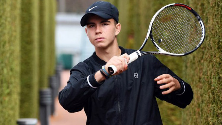 Svrčina kvůli potížím se srdcem předčasně ukončil sezónu