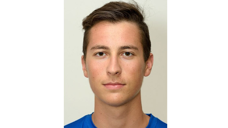 „Závěr podzimu jsme zvládli skvěle,“ pochvaluje si mladý kanonýr Dušan Knápek