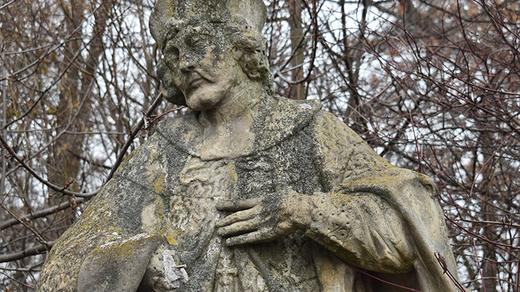 Nepomucký je bez ruky