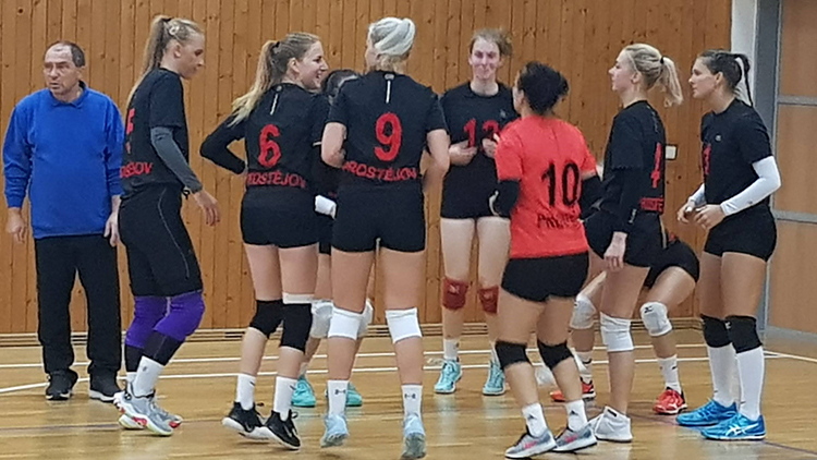 „Oděvářky“ nezvládly důležité  dohrávky v Kroměříži