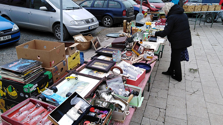  „Blešák“ na tržnici  i s gulášem