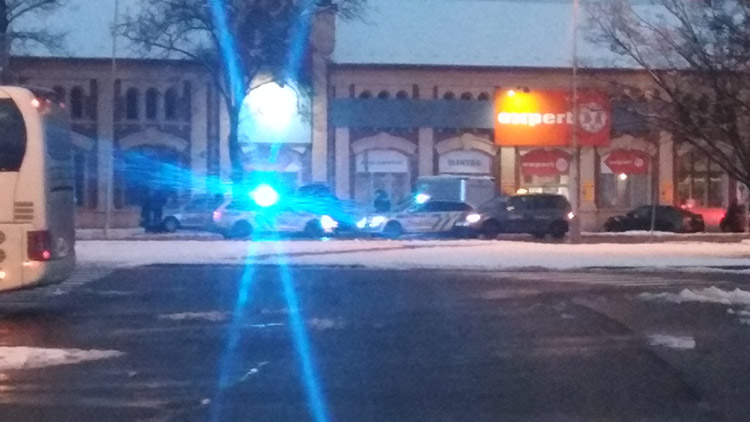 „Zabiju se,“ křičel opilec v prodejně