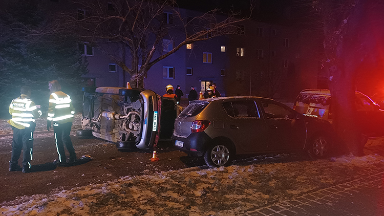 Auto položil na bok, nadýchal 3,12 promile! 