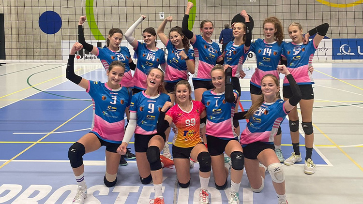 Starší žákyně VK se přiblížily čelu pořadí krajského přeboru