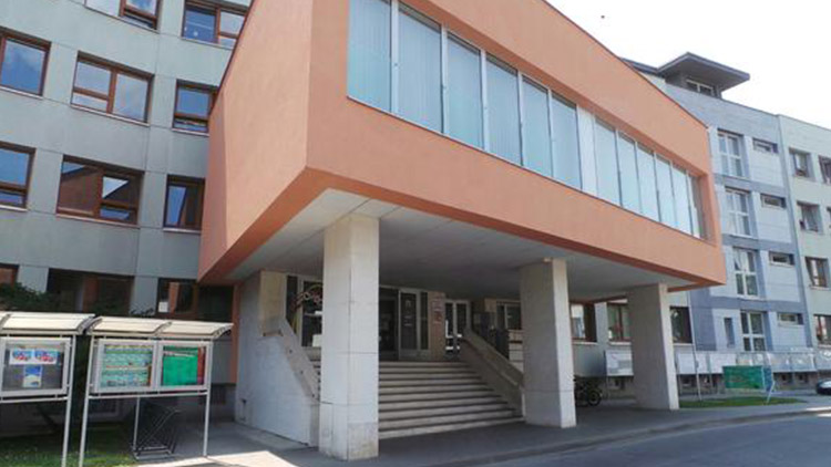 Odbor dopravy zavedl PLATEBNÍ AUTOMAT