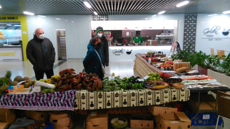 Exotické dobroty. Ve Zlaté bráně ochutnali lidé Afriku i Asii