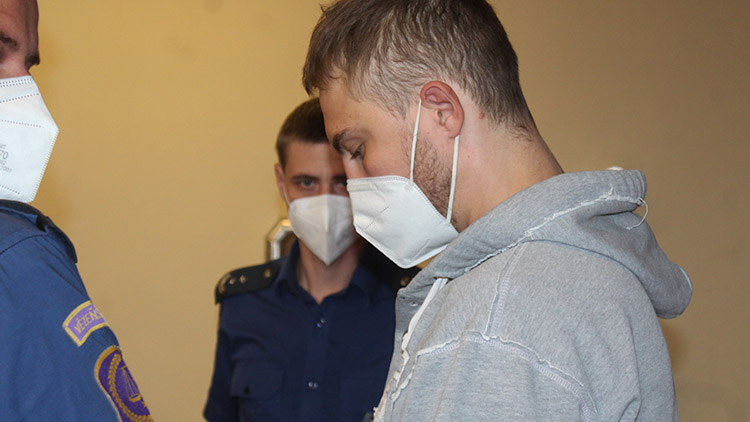 Arogantní pirát silnic kradl i kola