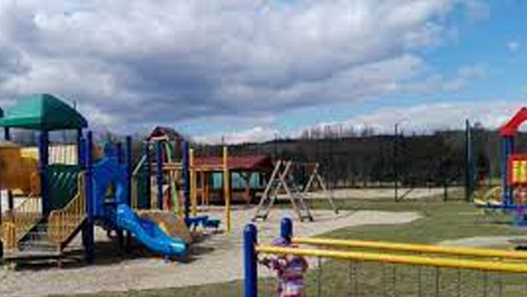 V Určicích vznikne multifukční hřiště pro školu i veřejnost