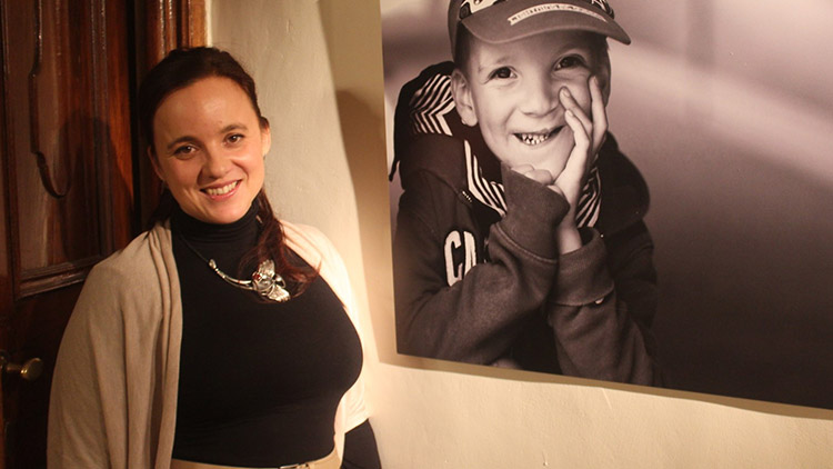 Fotografka celebrit v Konici  vystavuje snímky dětí  se šťastným úsměvem