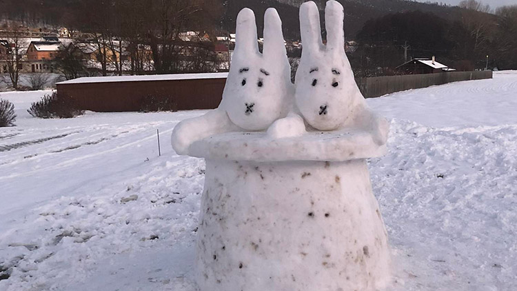 jaký byl rok 2021 objektivem večerníku?