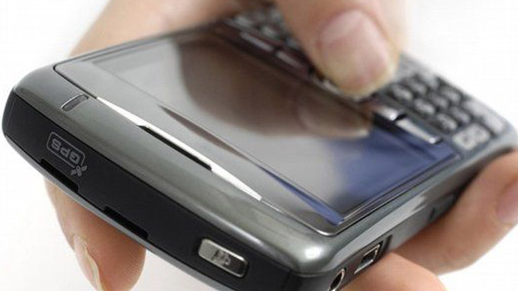 Seniorka si do bytu pozvala zloděje...