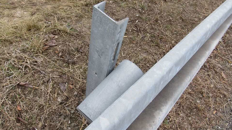 Policie hledá svědky nehody na dálnici