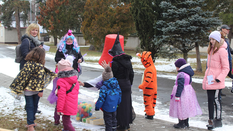 Karnevalová procházka slavila  v Němčicích nad Hanou velký úspěch