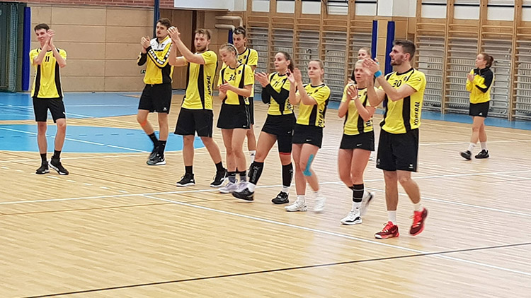 Nenápadný útok na historii