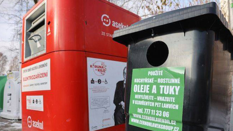 První kontejnery pro sběr oleje