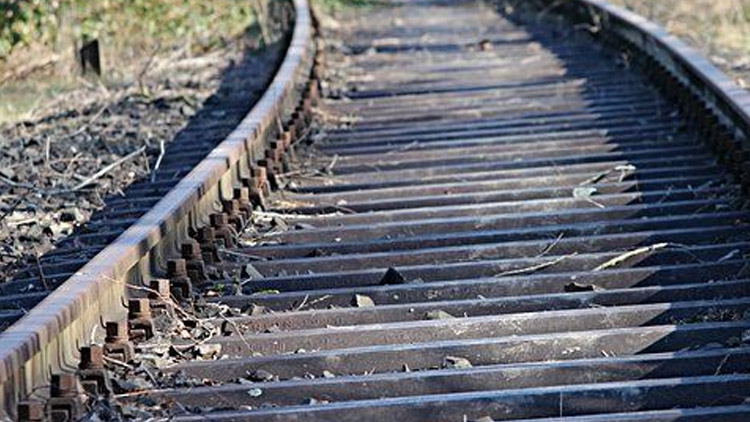 A zase je tu výluka!