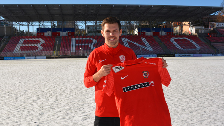 Zbrojovka hlásí zkušenou posilu