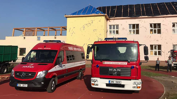 Ocenění pro hasiče z Brodku u Prostějova za pomoc na jižní Moravě