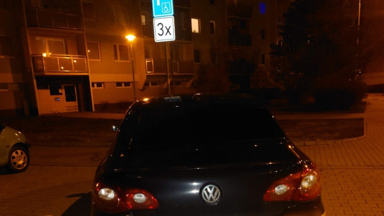 Bezohledný a „tupý“ řidič