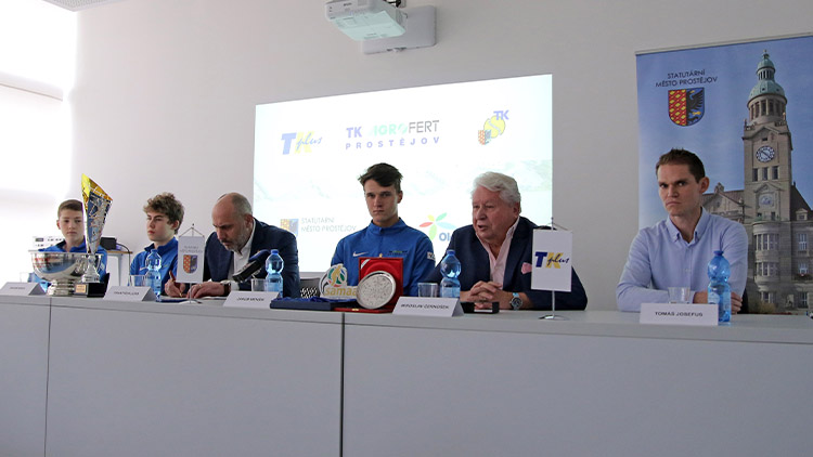 Naděje budoucnosti ocenilo vedení TK Agrofert i primátor města