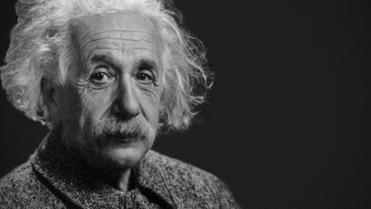 Na lidskou tupost jsou všechny vyhlášky krátké  