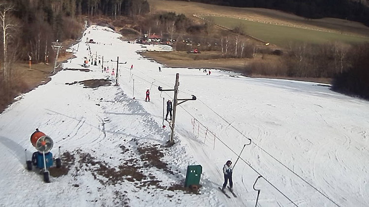 Poslední možnost zalyžovat si v Kladkách?