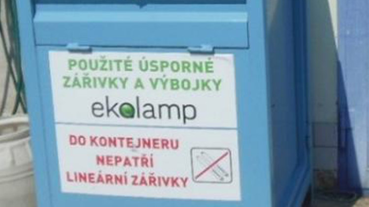 Kam s nefunkční zářivkou?