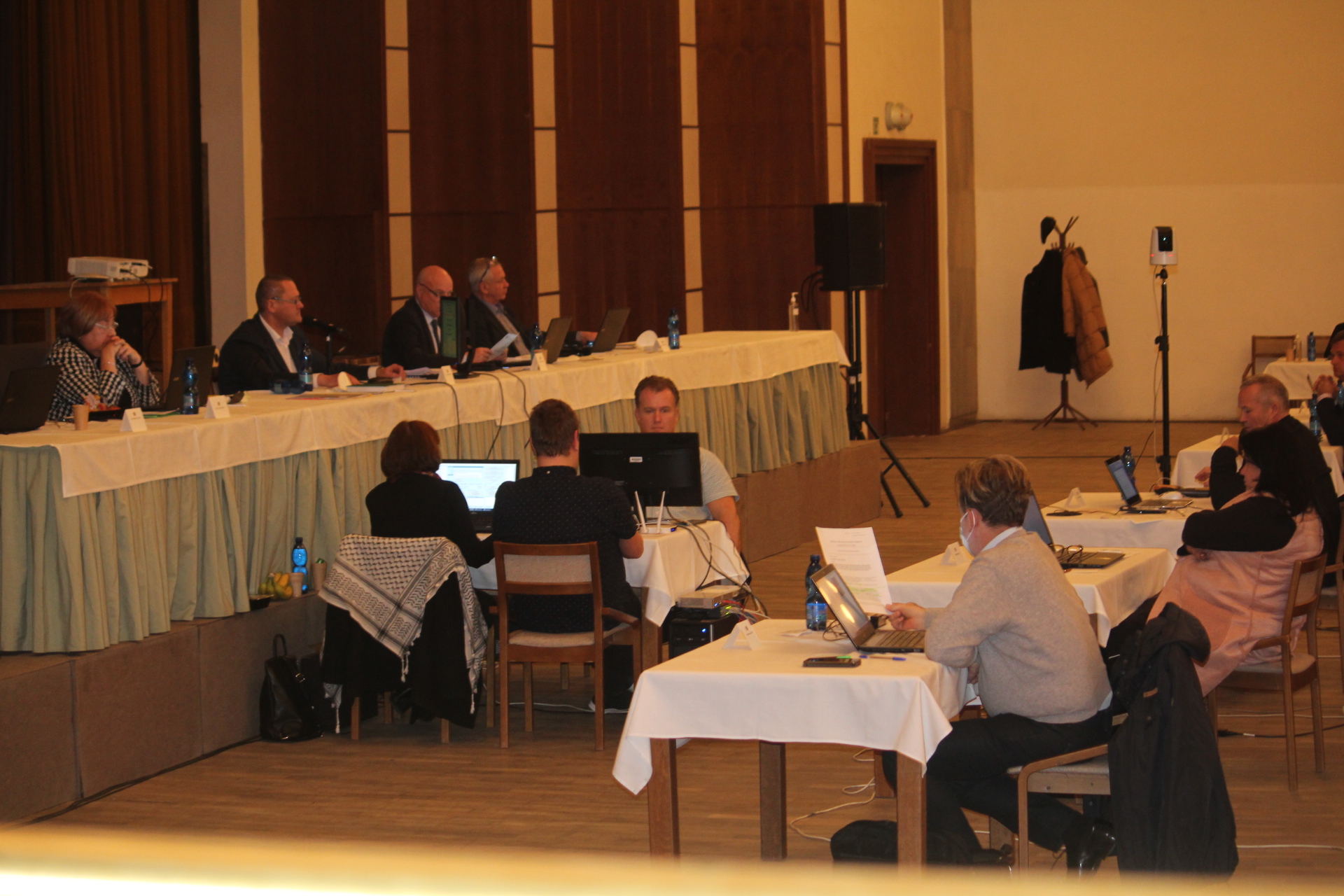 Zastupitelstvo jednalo bez nemocného primátora