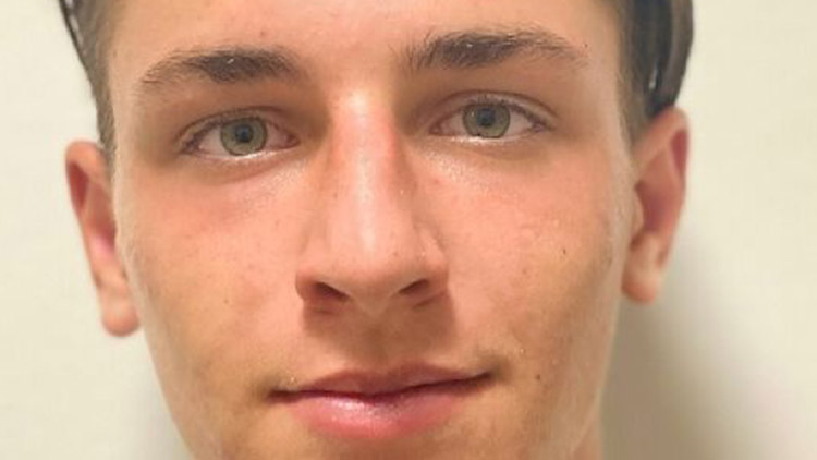 „Soupeře jsme měli přejet a jasně vyhrát,“  láteřil kostelecký Filip Havlík