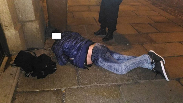 Rozbitá hlava a tři promile...