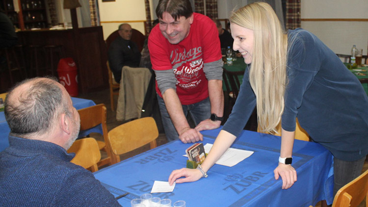 Hasiči z Bílovic uspořádali klání o nejlepší „ohnivou vodu“ 