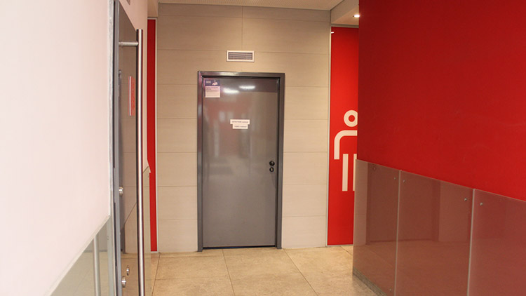 Cikán napadl důchodce v Kauflandu!