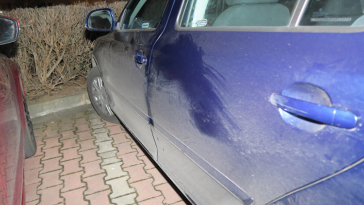 V Mostkovicích srazil cyklistku,  ta skončila zraněná v nemocnici