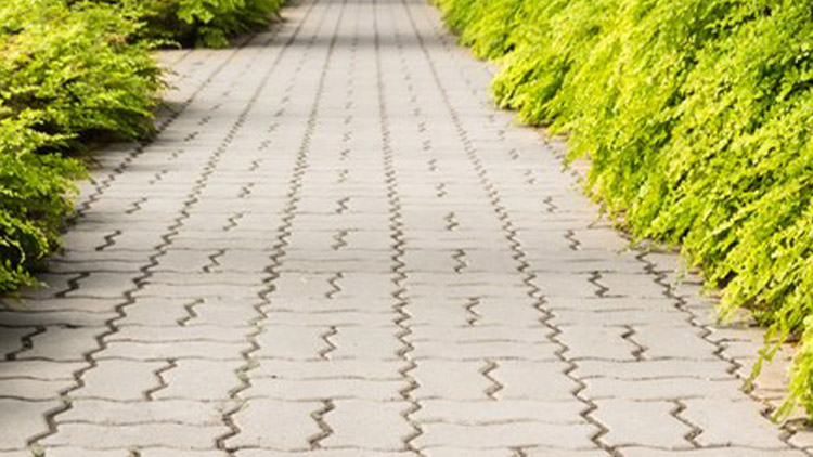 Na chodníky se chystají ve velkém