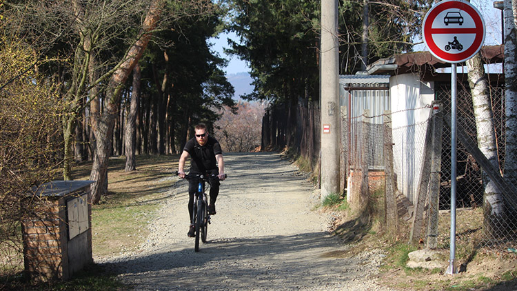 Mostkovice staví další kus stezky vedoucí ke Žraloku 