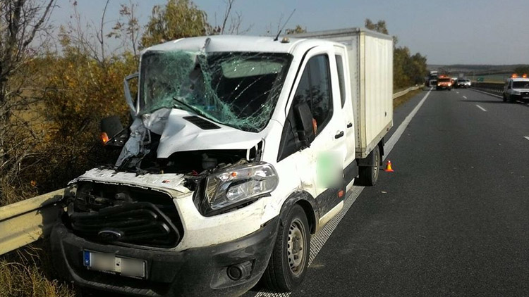 Hromadná nehoda uzavřela D46. Jezdilo se přes Smržice