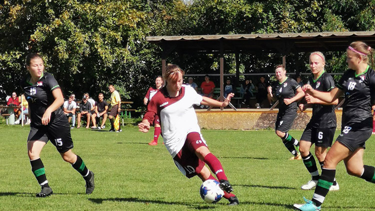 Remízové královny z Mostkovic a Protivanov bez bodu